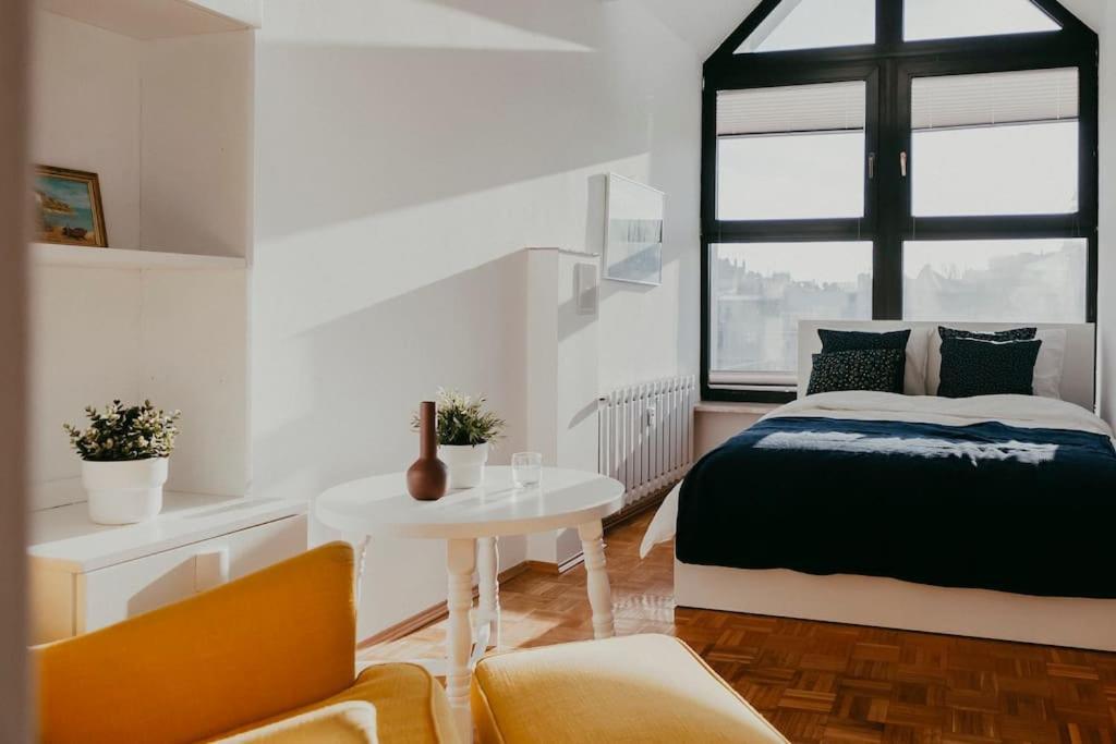 Old Town Wroclaw. Rynek 130m2 Apartment